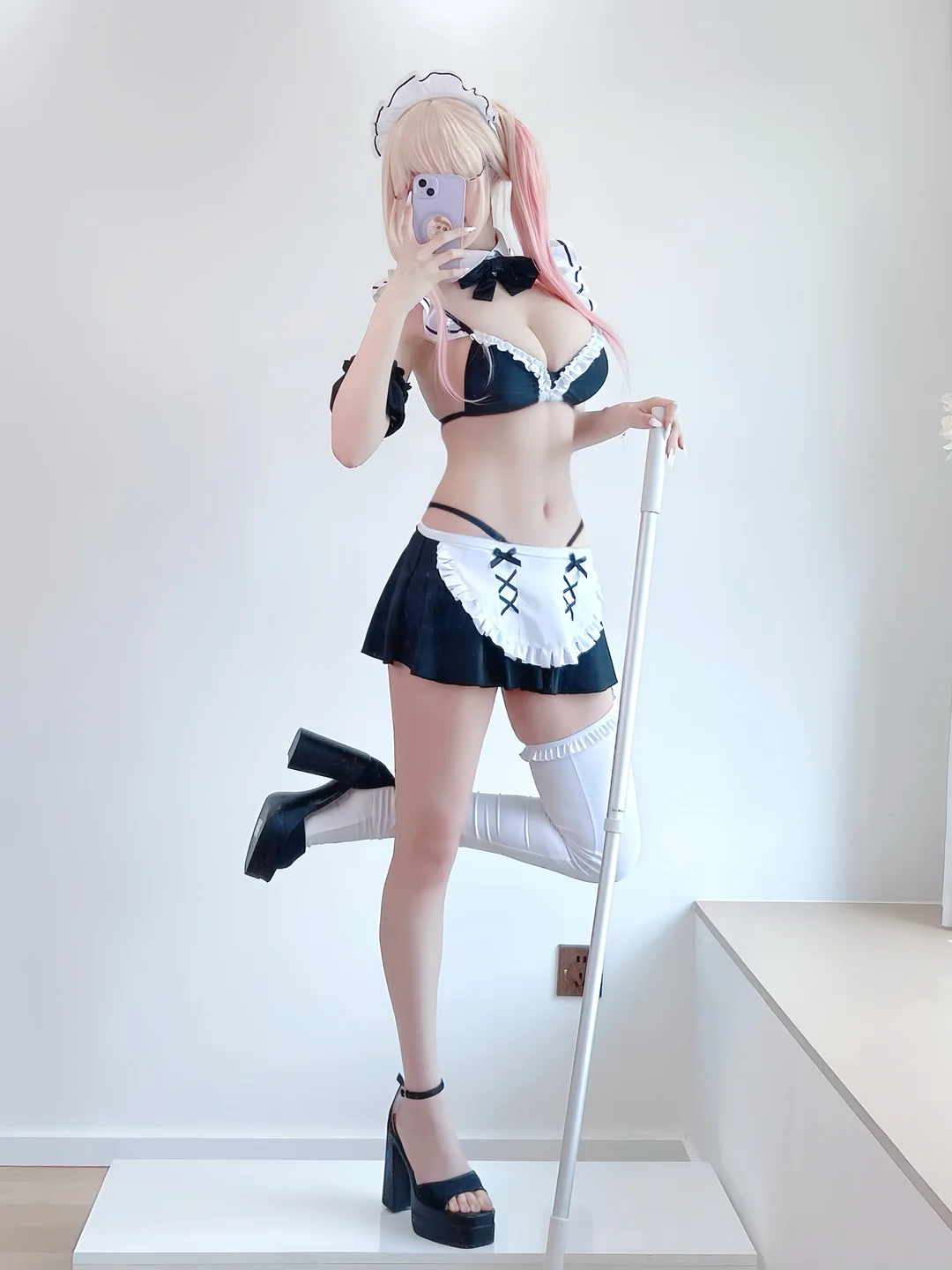 白银81 - Maid Marin [62P-171MB] tg@simisebaisi 【丝足阁】054.webp